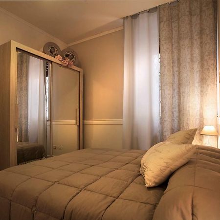 Casa Di Charme "Rosa-Rosae" Apartman Verona Kültér fotó